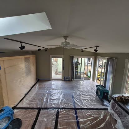 Clean, healthy living room